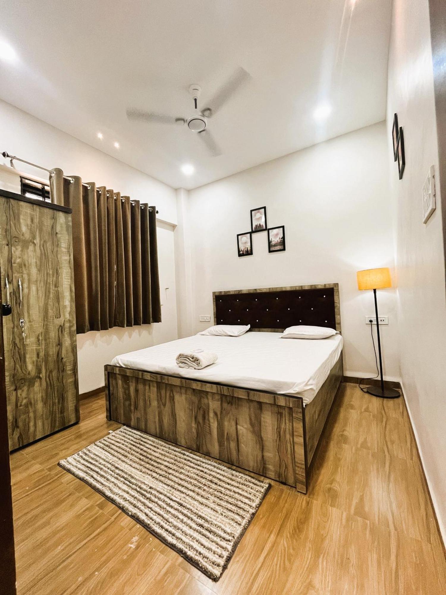 Shree Stay Inn Luxe' Holiday Home Ujjain Εξωτερικό φωτογραφία