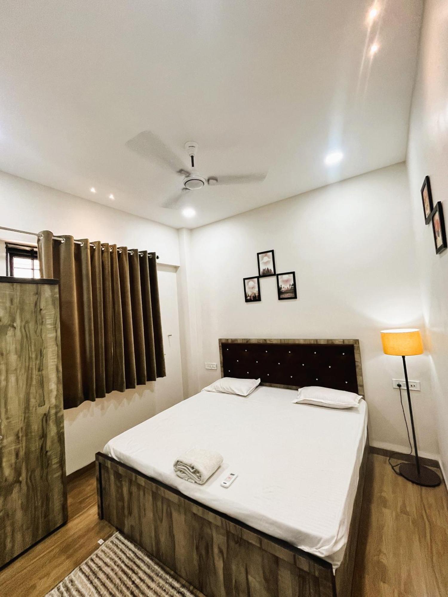 Shree Stay Inn Luxe' Holiday Home Ujjain Εξωτερικό φωτογραφία